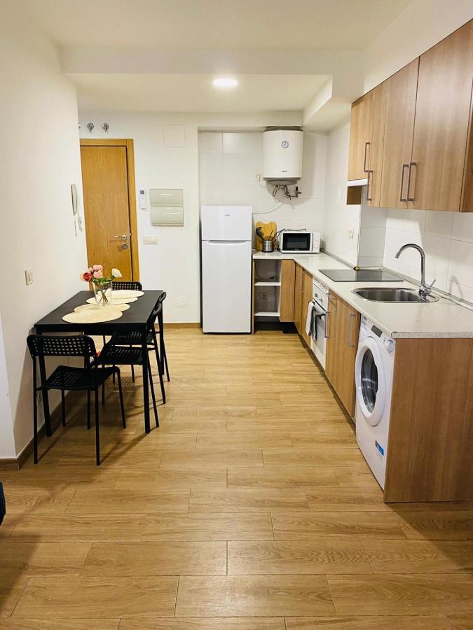 Cinque Terre Apartments Мадрид Екстер'єр фото