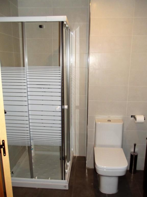 Cinque Terre Apartments Мадрид Номер фото