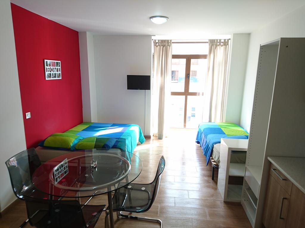 Cinque Terre Apartments Мадрид Екстер'єр фото
