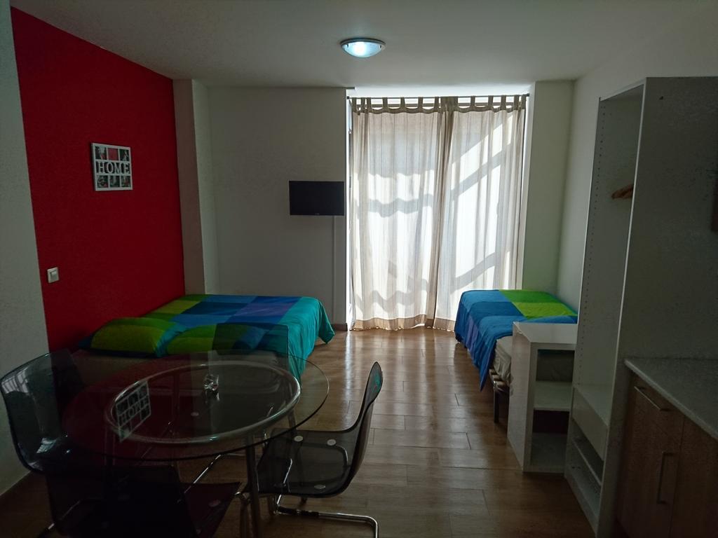 Cinque Terre Apartments Мадрид Екстер'єр фото